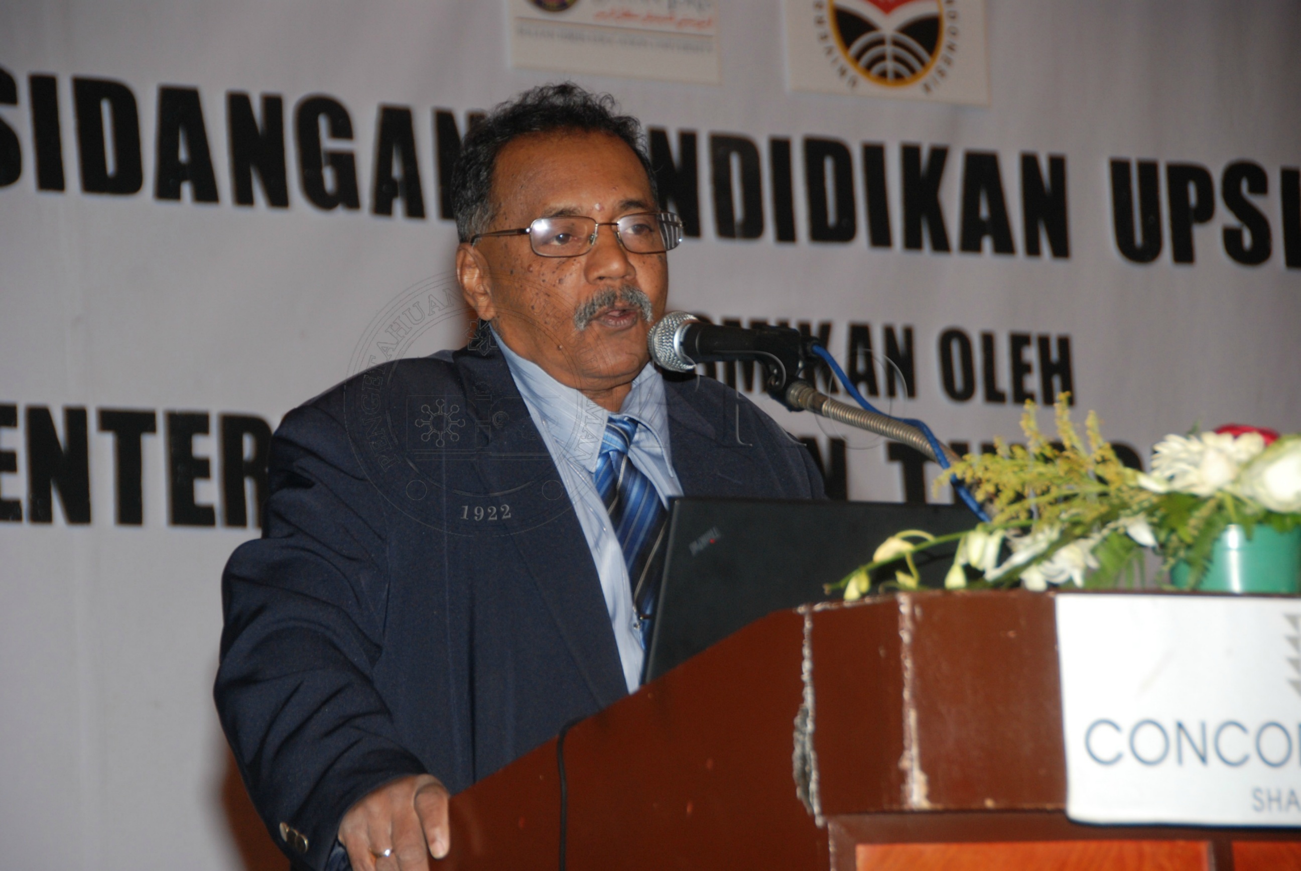 PRO 12 120 upi DSC 6219